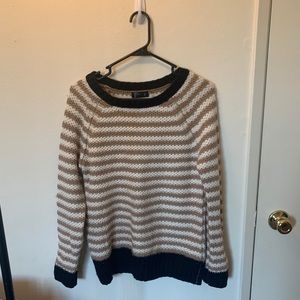 Cute winter sweater!